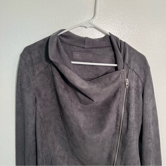 Blank NYC Faux Suede Drape Front Jacket Moto Asymmetric Zip Gray S - Picture 6 of 13